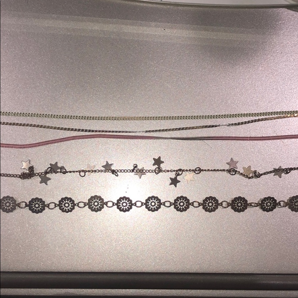 choker set